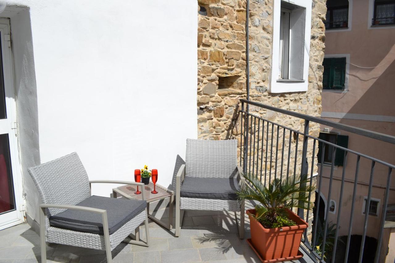 Apartament La Torretta Di Piero Con Terrazzi E Parcheggio Privato Citra Zero Zero Ottanta 31Lst0282 Imperia Zewnętrze zdjęcie